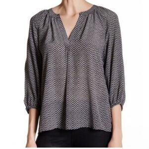 NYDJ Split V-Neck Herringbone Blouse XS